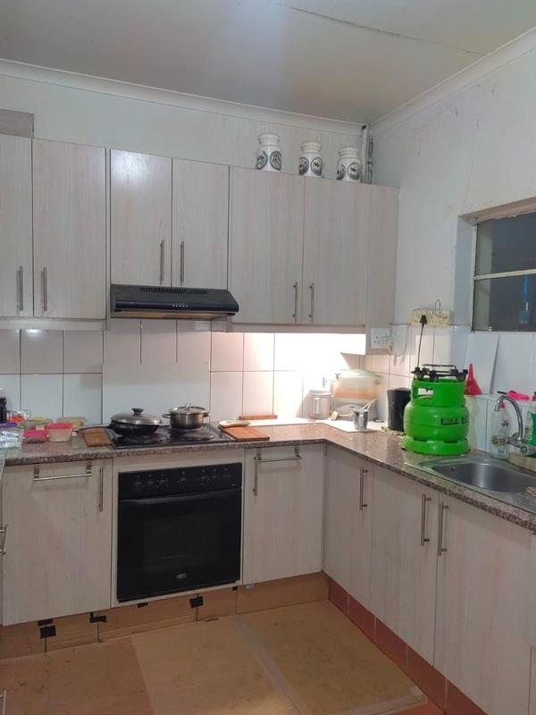 3 Bedroom Property for Sale in Maitland Western Cape